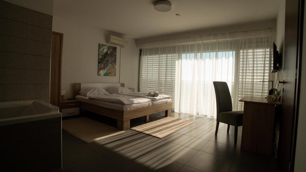 River View Residence บราติสลาวา ภายนอก รูปภาพ
